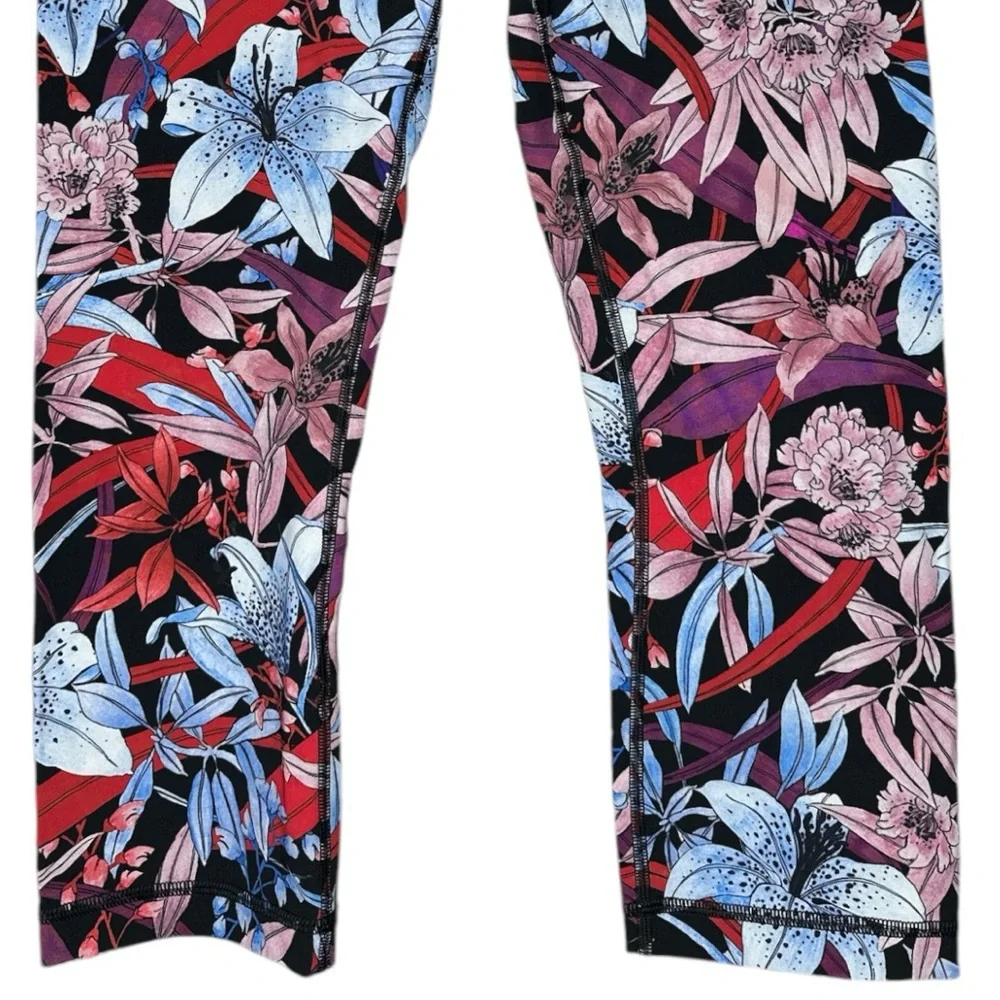 Lululemon Crop Leggings Lush Lillies Size 8